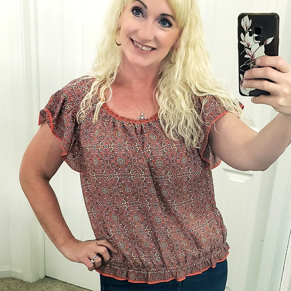 NWT Max Studio Coral Bohemian, Ruffled Cap Sleeve Blouse szL